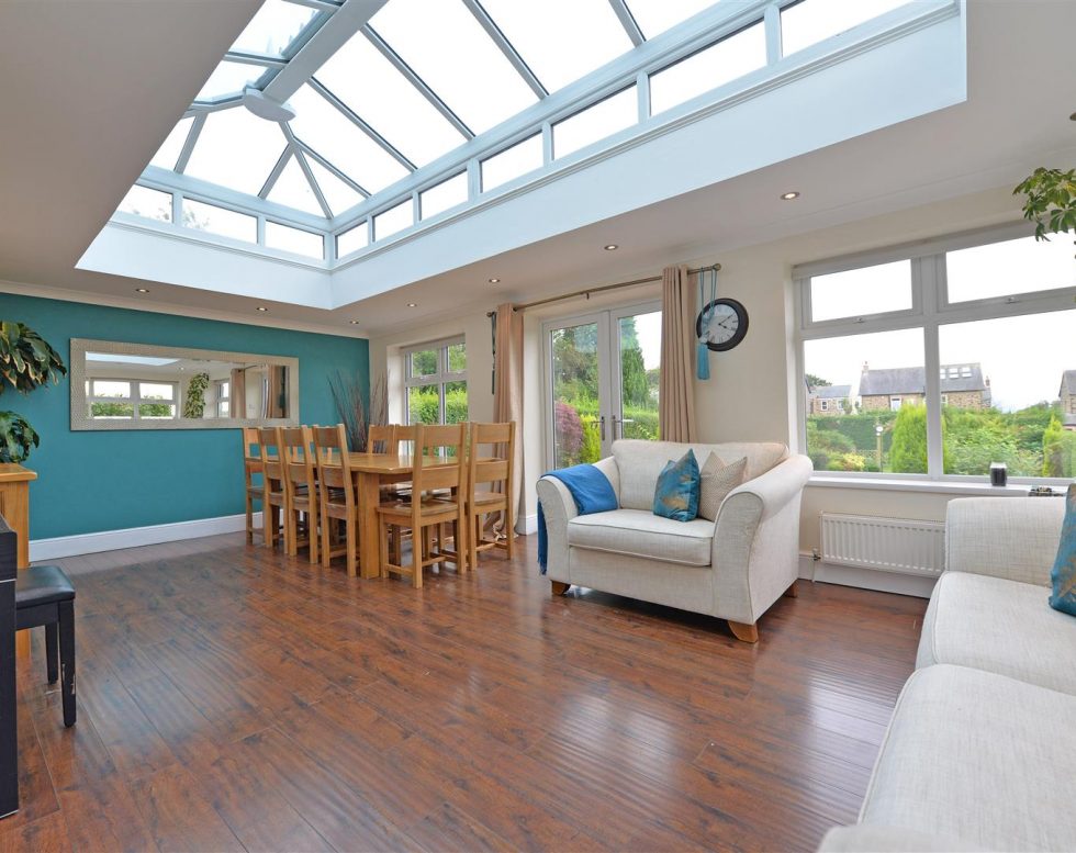 Ravensworth Avenue, Eighton Banks