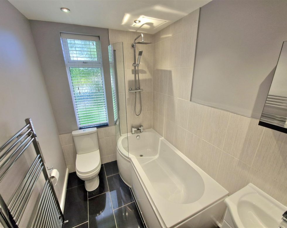 Evistones Road, Low Fell