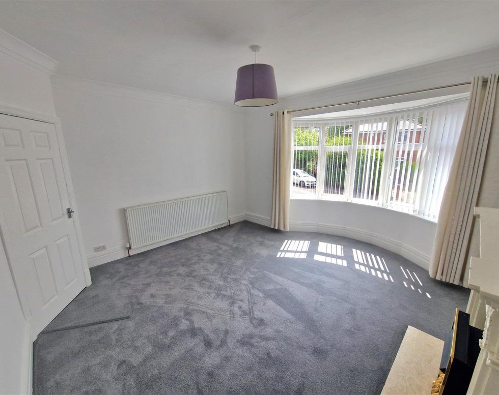 Evistones Road, Low Fell