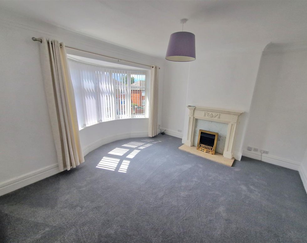 Evistones Road, Low Fell