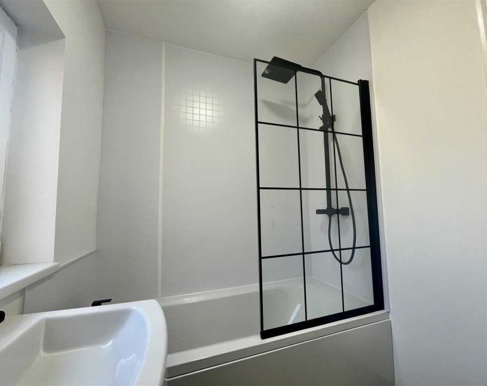 Charnwood Gardens, Low Fell