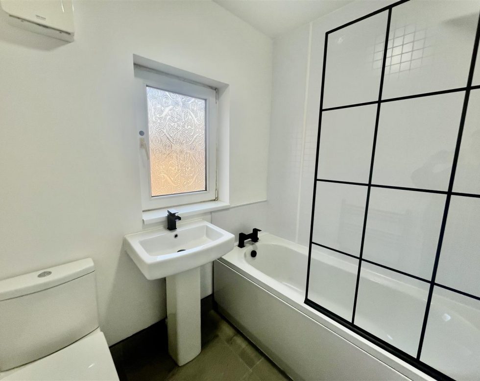 Charnwood Gardens, Low Fell