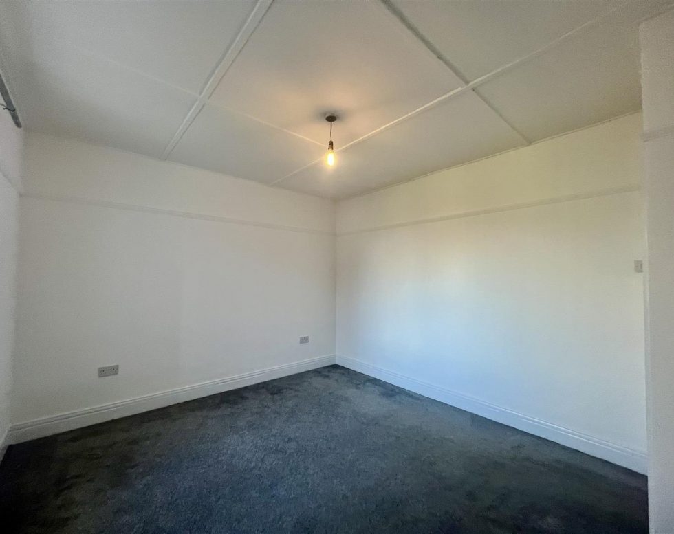 Charnwood Gardens, Low Fell