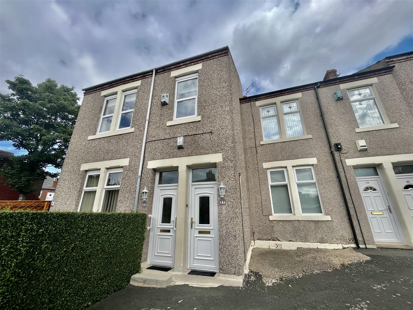 Wesley Street, Gateshead Gordon Brown Estate Agents