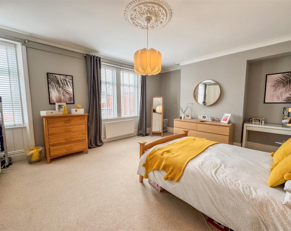 14 Beaconsfield Avenue, Low Fell, Gateshead