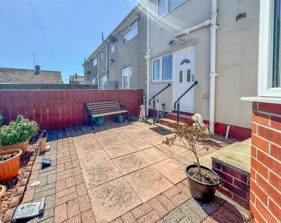 Wirralshir, Leam Lane, Gateshead