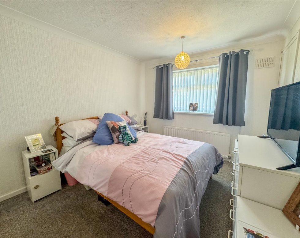 Wirralshir, Leam Lane, Gateshead