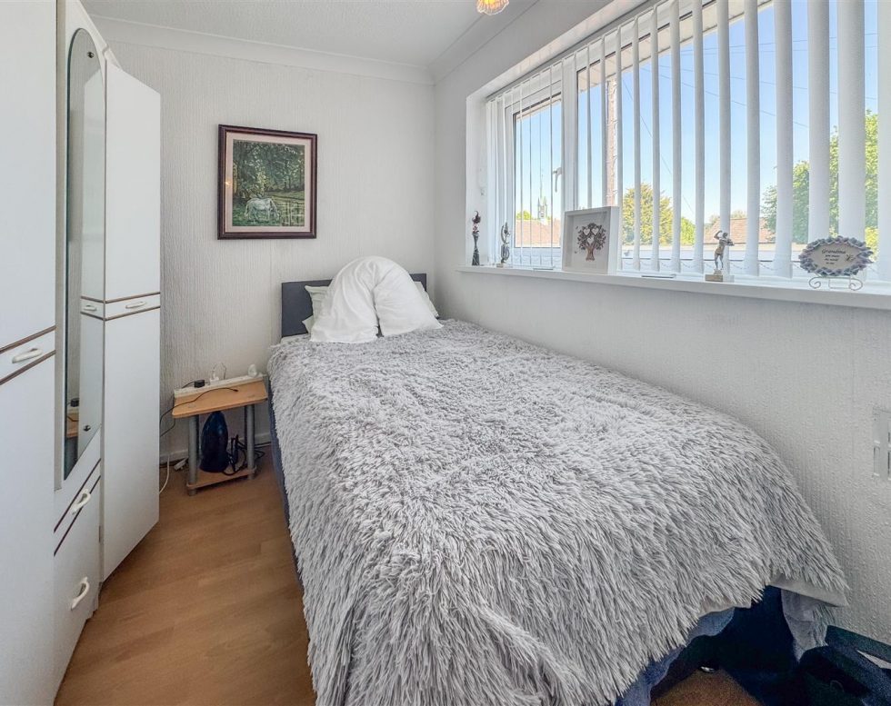 Wirralshir, Leam Lane, Gateshead