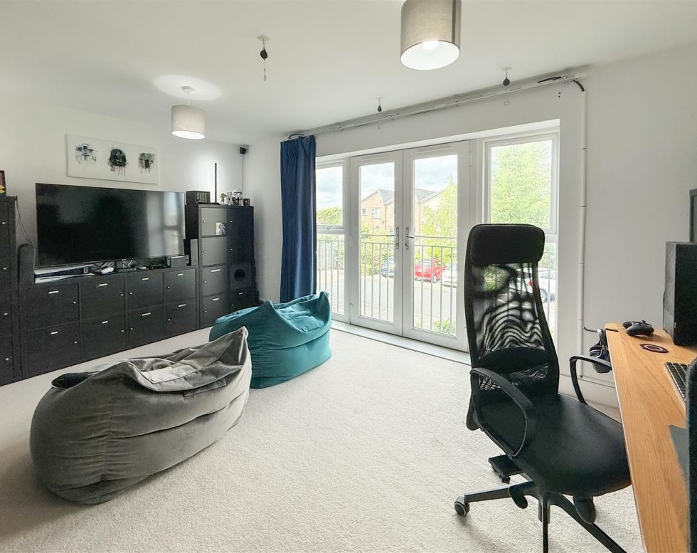 August Courtyard, The Staithes, Gateshead