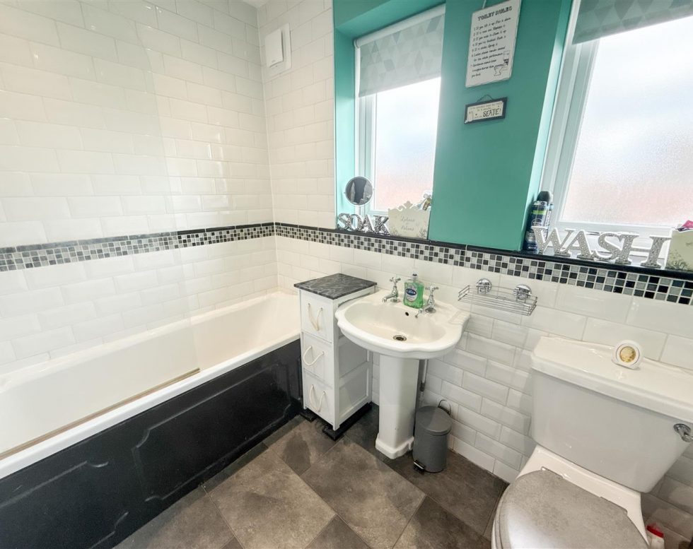 Havercroft, Leam Lane Estate