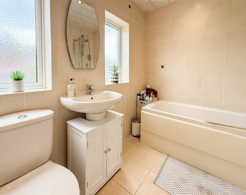 Holyoake Gardens, Low Fell, Gateshead