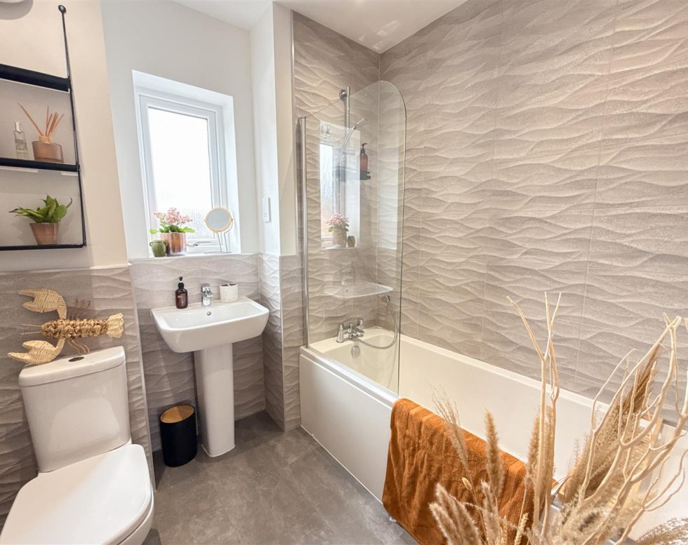 Dunsmuir Grove, Gateshead