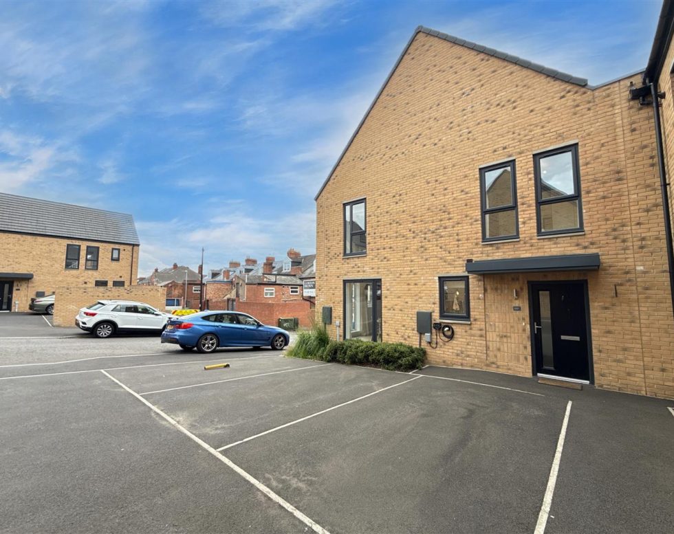 Dunsmuir Grove, Gateshead