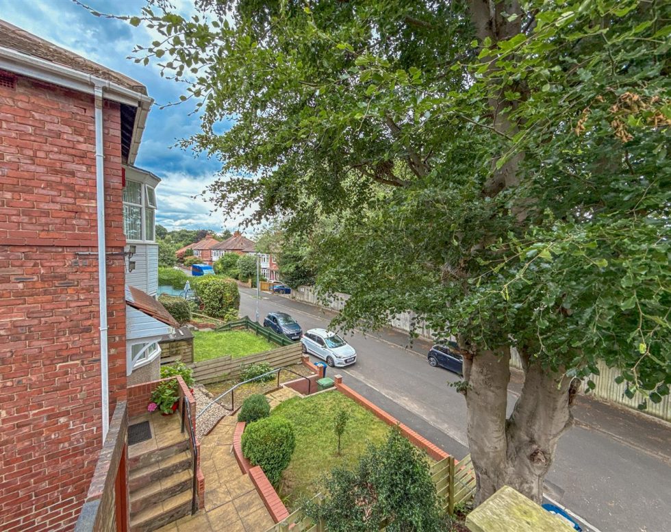 Alderley Road, Low Fell, Gateshead