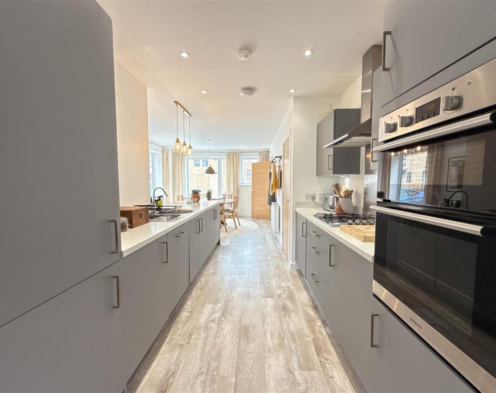 Dunsmuir Grove, Gateshead