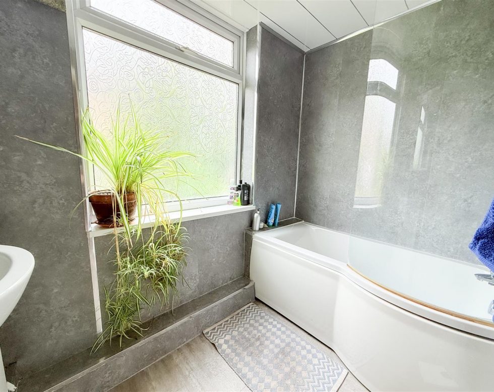 Alderley Road, Low Fell, Gateshead