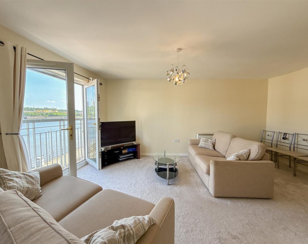 Grebe Close, Dunston, Gateshead