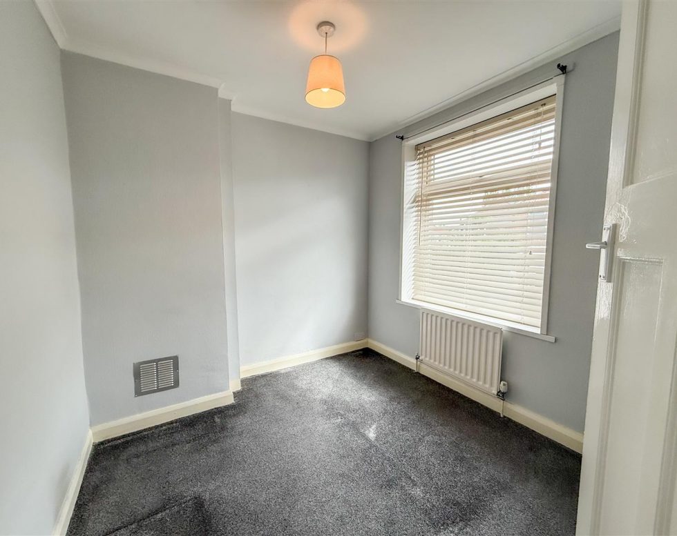 Leam Gardens, Gateshead