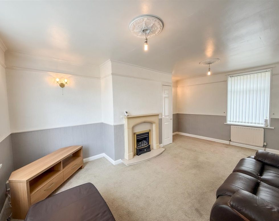 Leam Gardens, Gateshead