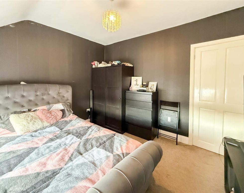 Rothbury Gardens, Lobley Hill