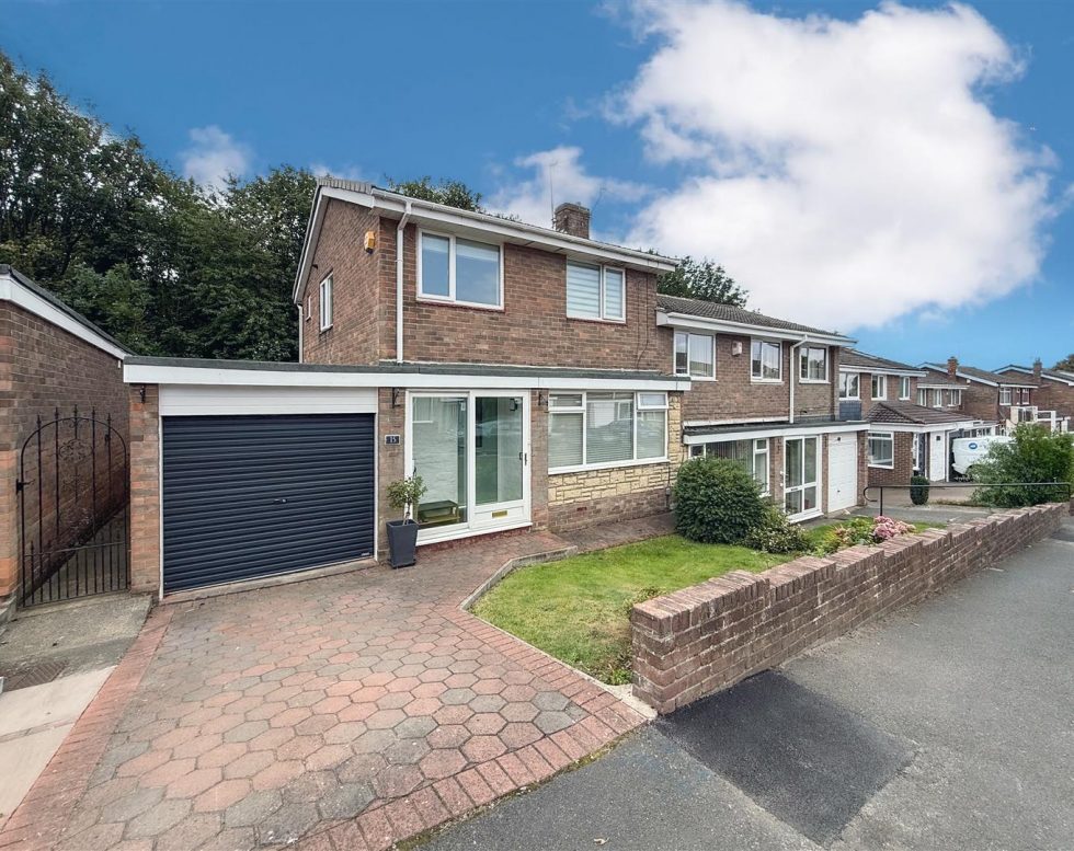 St. Austell Gardens, Low Fell,