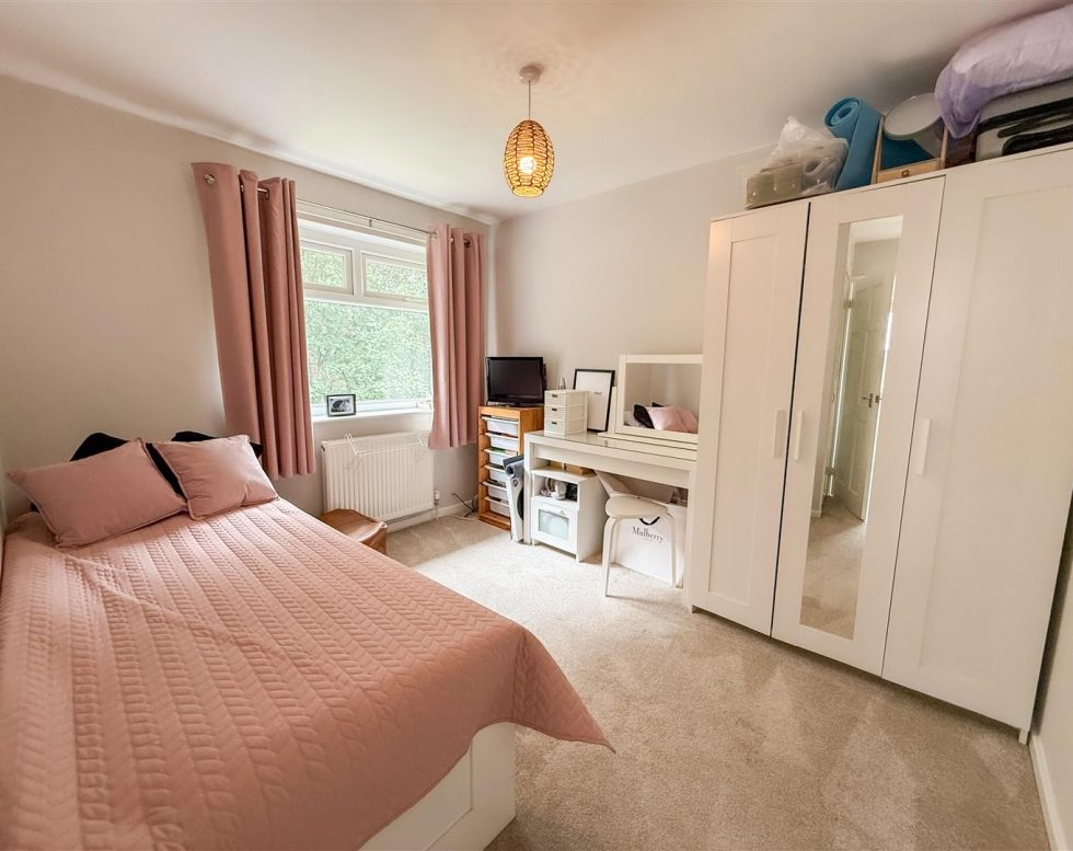 St. Austell Gardens, Low Fell,