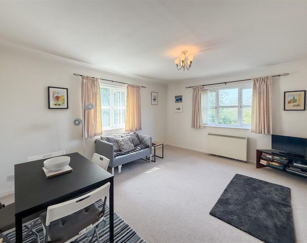 Richmond Court, Low Fell, Kells Lane, Gateshead