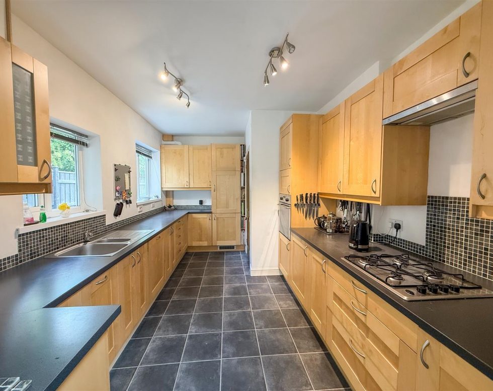 Lyndhurst Drive, Low Fell, Gateshead