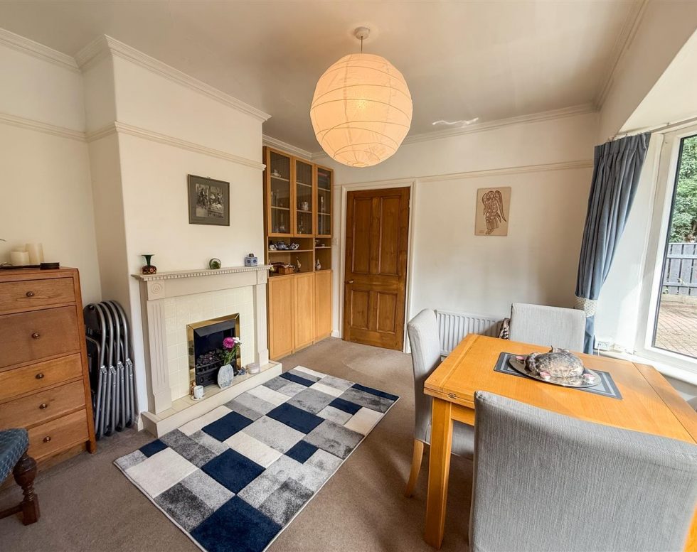 Lyndhurst Drive, Low Fell, Gateshead