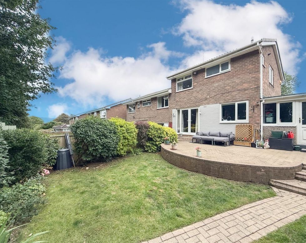 St. Austell Gardens, Low Fell,