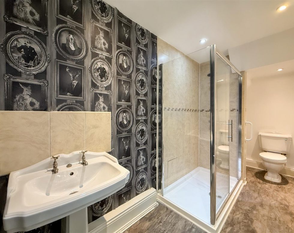 Victoria Terrace, Springwell Village