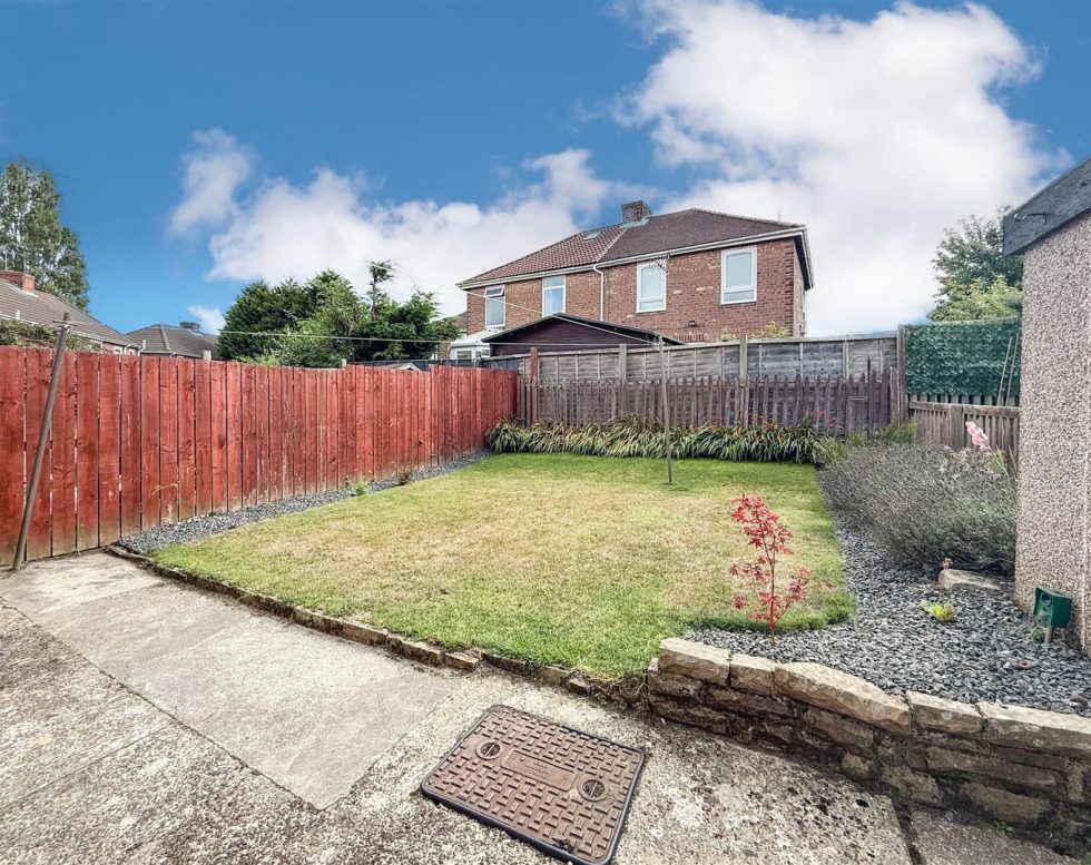 Leam Gardens, Gateshead