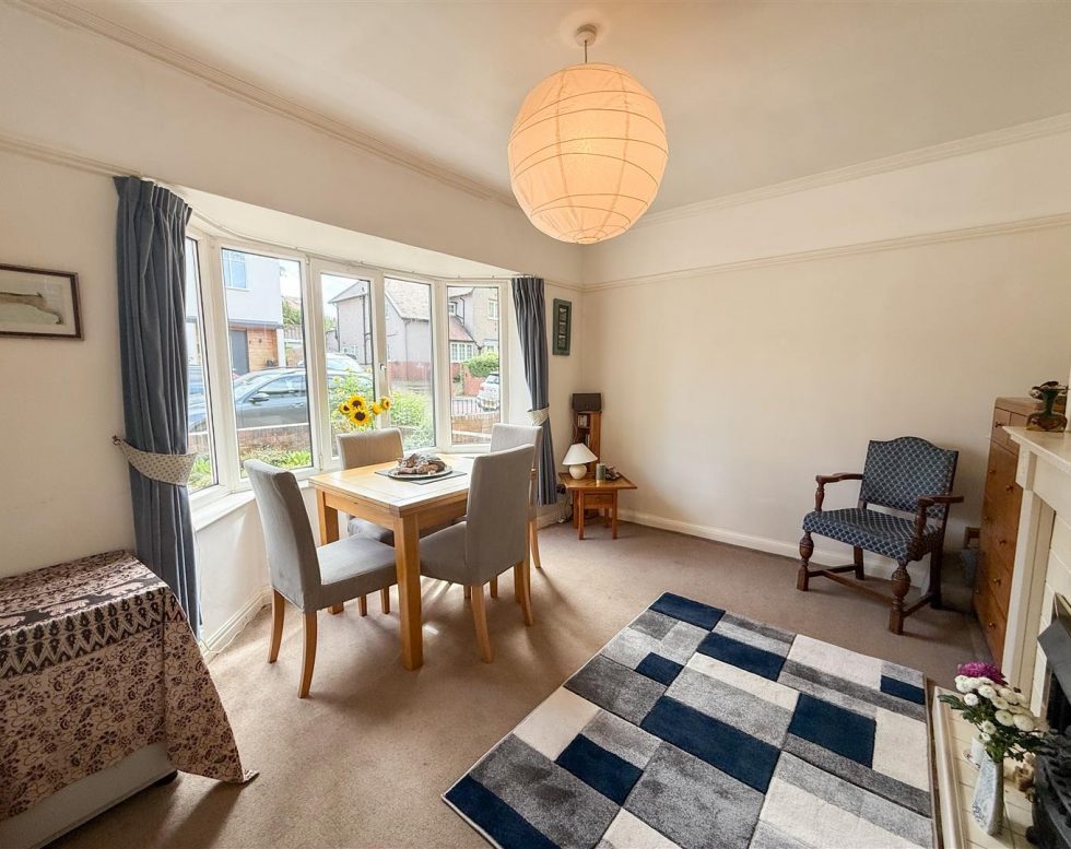 Lyndhurst Drive, Low Fell, Gateshead