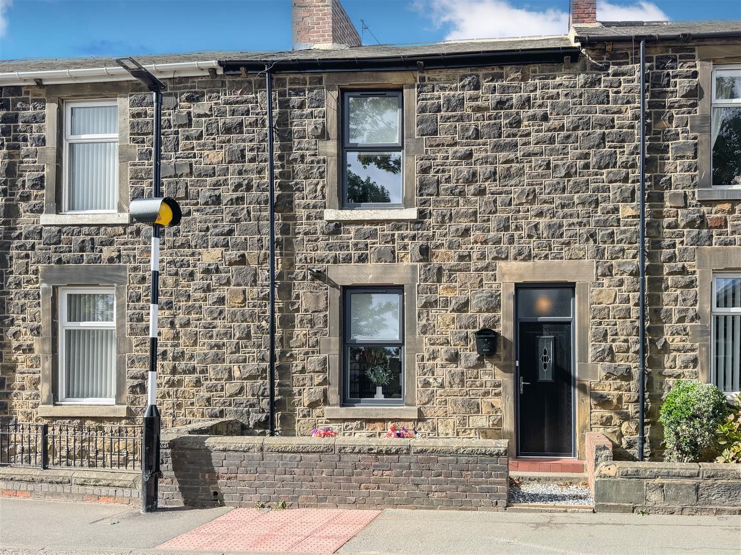 Claremont Terrace, Springwell Village