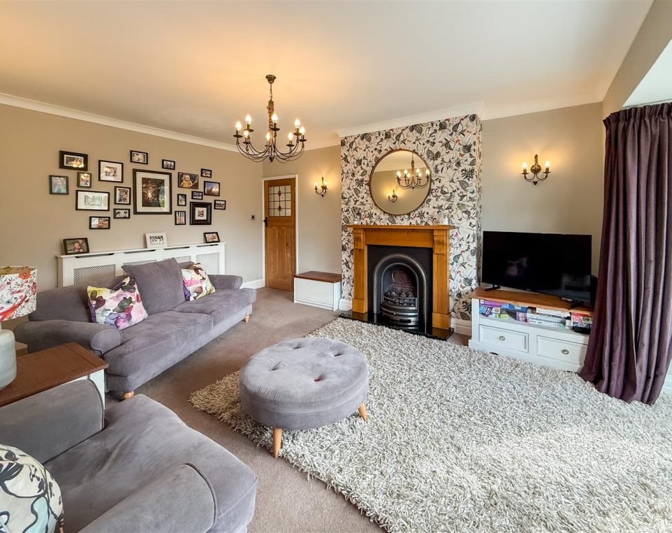 Lyndhurst Grove, Low Fell