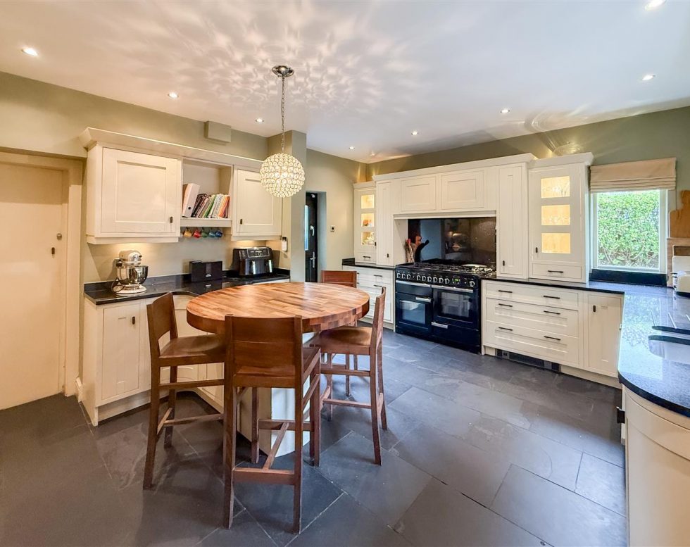 Lyndhurst Grove, Low Fell