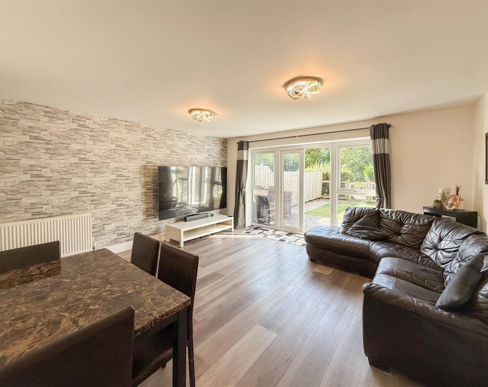 Bede Courtyard, Winters Pass, Gateshead