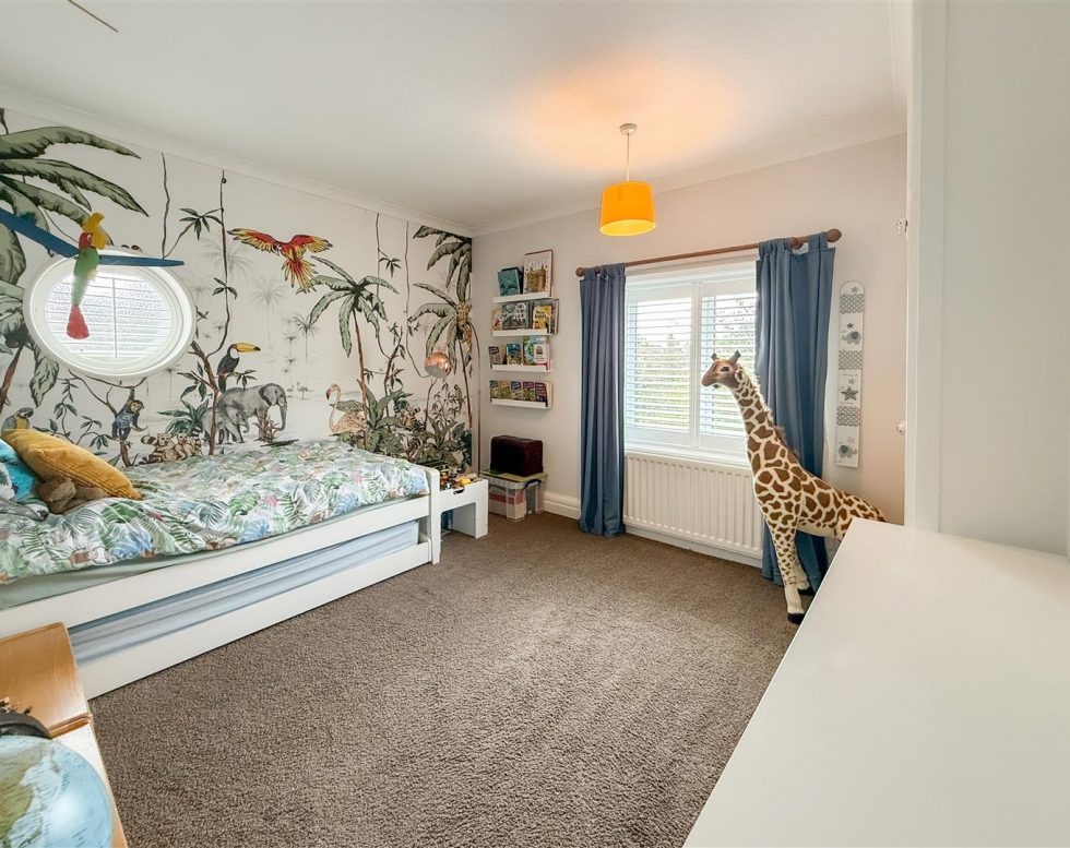 Lyndhurst Grove, Low Fell