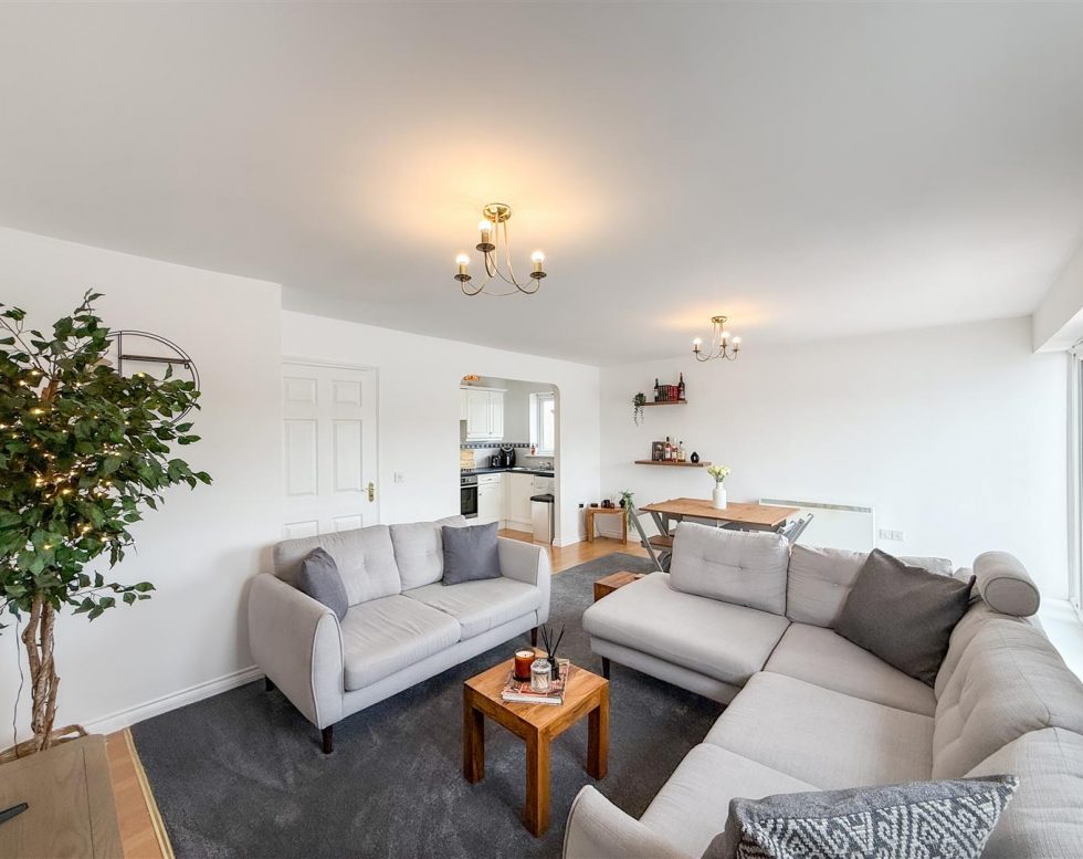 Grebe Close, Dunston