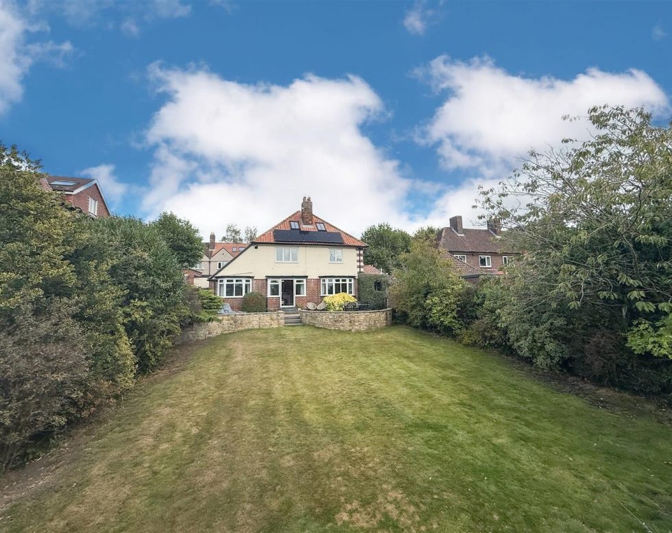 Lyndhurst Grove, Low Fell