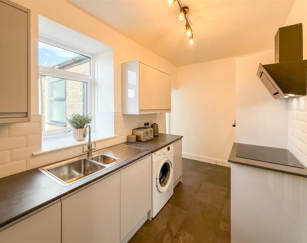 Claremont Terrace, Springwell Village