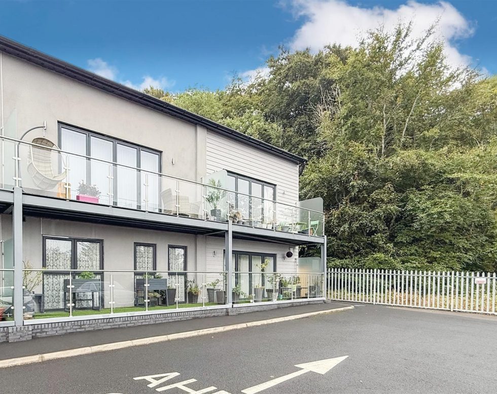 High Fell Court Apartments, Low Fell