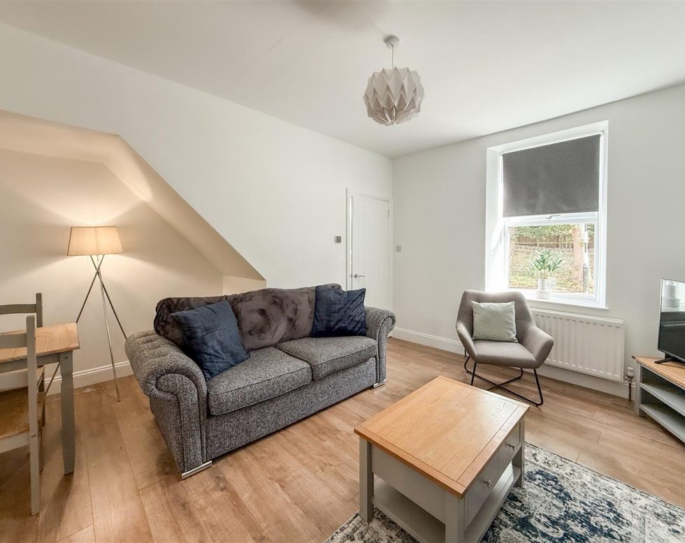 Claremont Terrace, Springwell Village