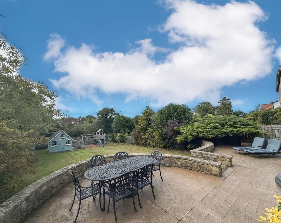 Lyndhurst Grove, Low Fell