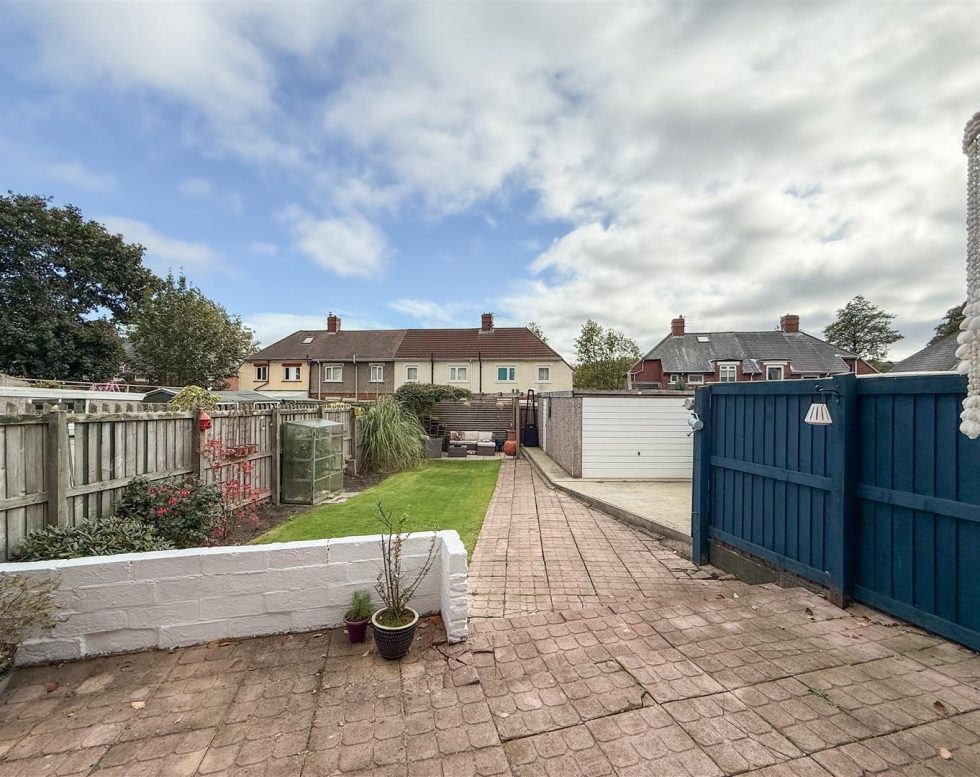 The Avenue, Gateshead