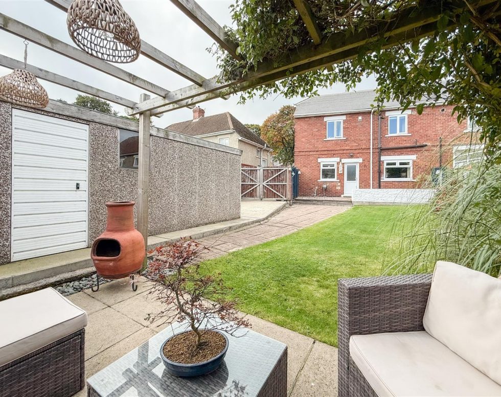 The Avenue, Gateshead