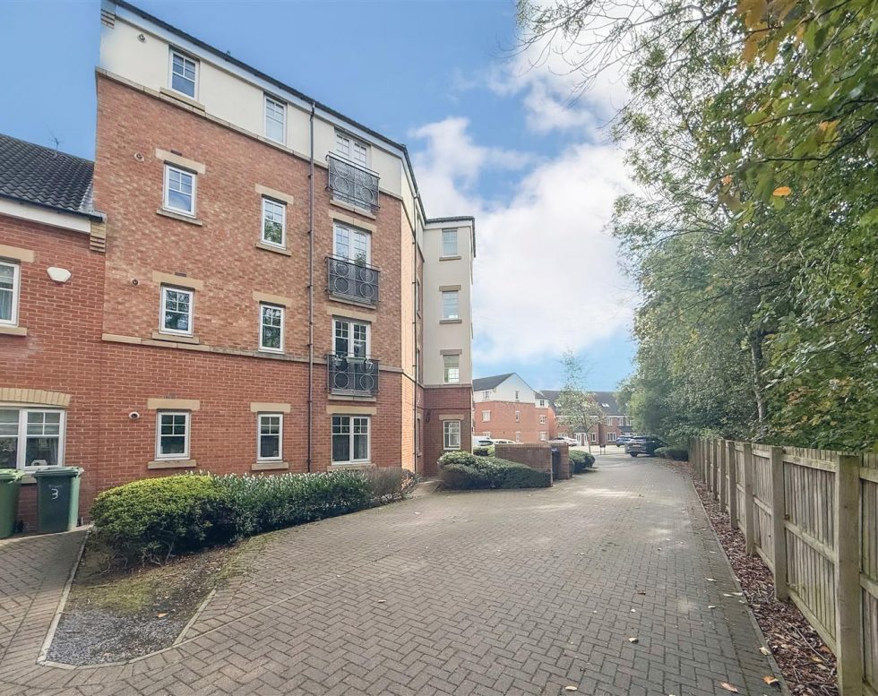 Sanderson Villas, Gateshead