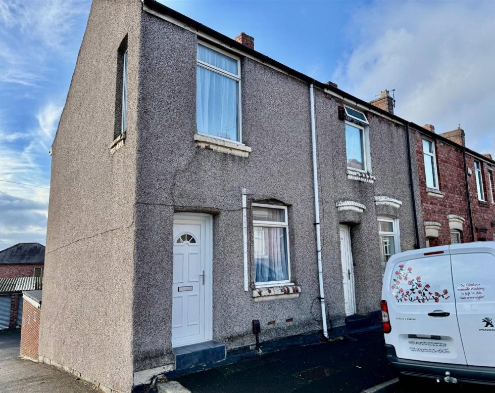 Fullerton Place, Gateshead