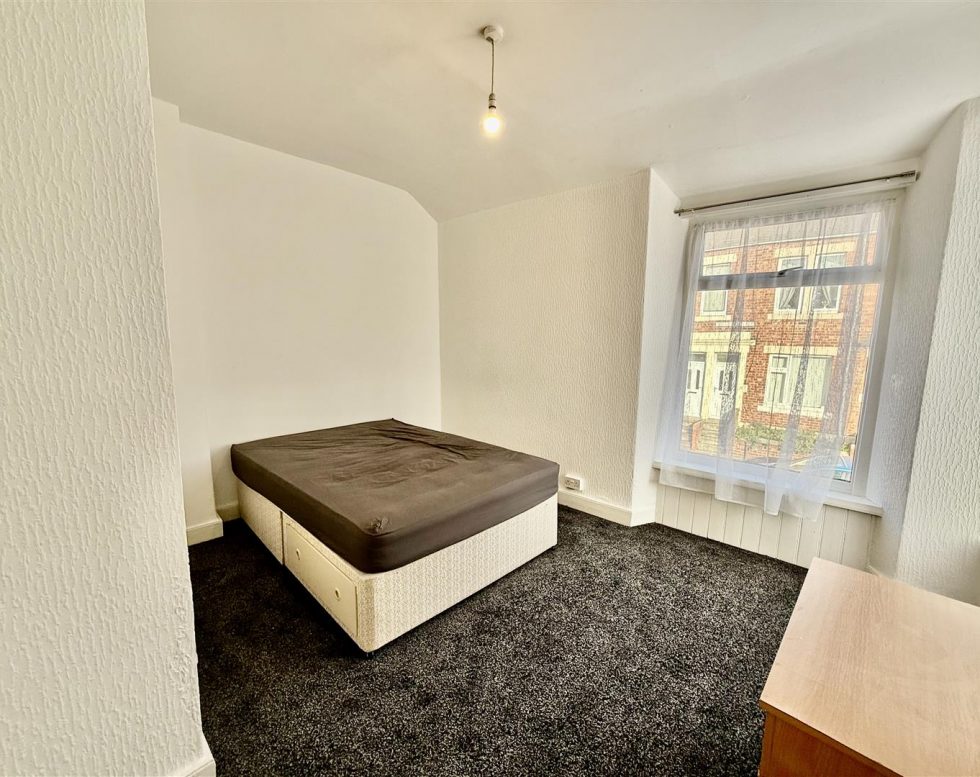 Fullerton Place, Gateshead