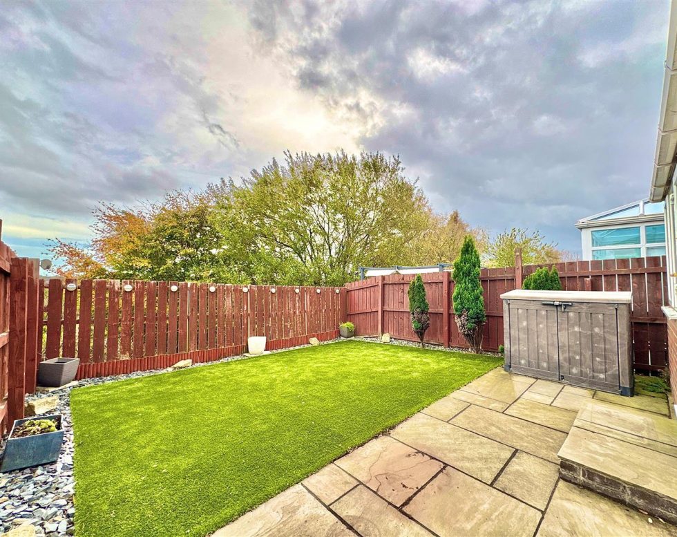 2, Greenfields, Ross, Ouston,